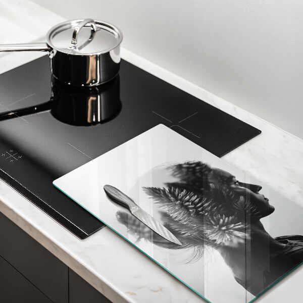 Tagliere in vetro Donna e foresta