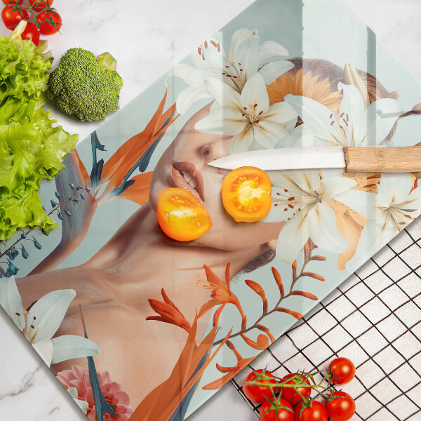 Tagliere in vetro Donna tra i fiori