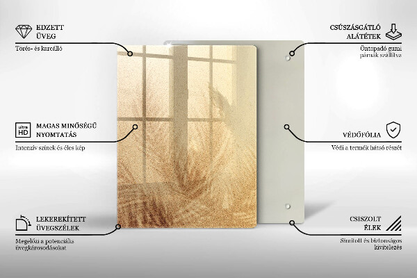 Tagliere in vetro Noci su sfondo bianco