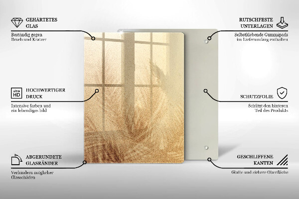 Tagliere in vetro Noci su sfondo bianco