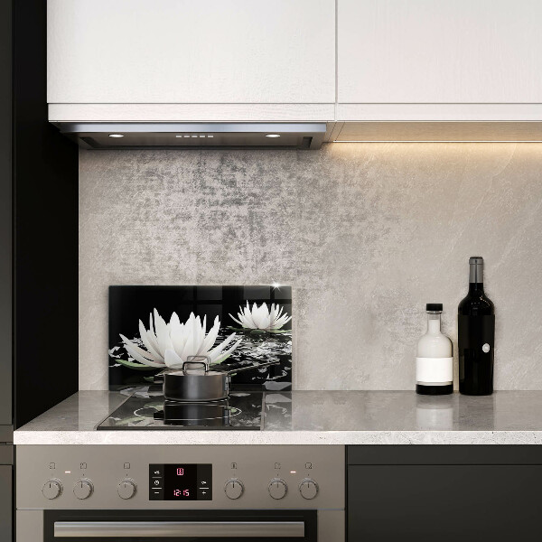 Tagliere in vetro temperato Gigli bianchi sull'acqua