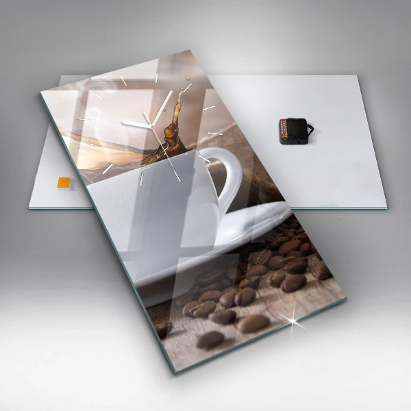 Orologio verticale Una tazza di caffè