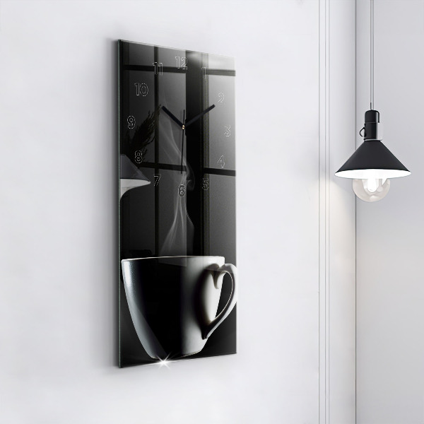 Orologio verticale Una tazza di caffè