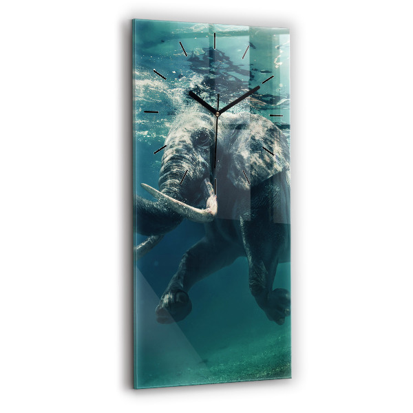 Orologio verticale Elefante che nuota nell'oceano