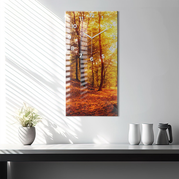 Orologio verticale Paesaggio forestale al sole