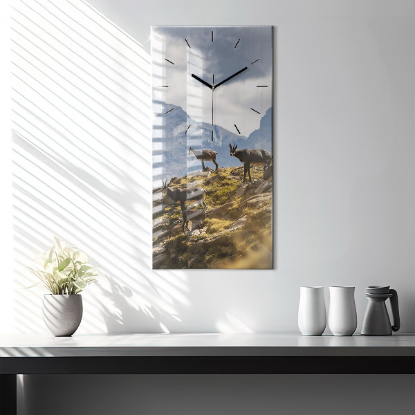 Orologio verticale in vetro Capra in Valle d'Aosta