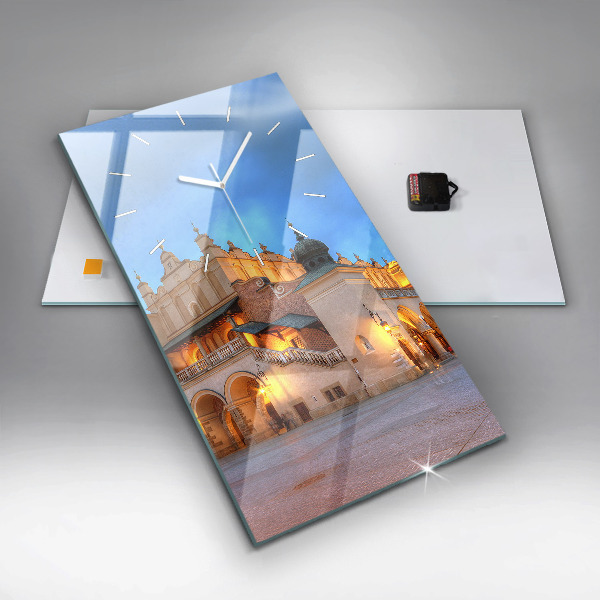 Orologio verticale Piazza del Mercato Principale di Cracovia