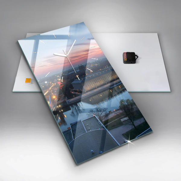 Orologio verticale Breslavia da un drone