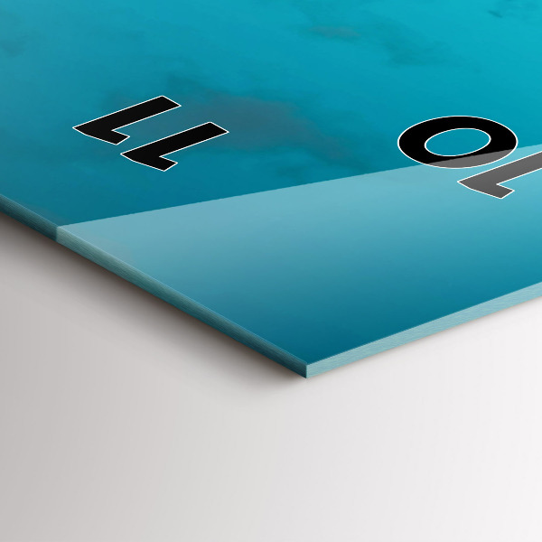 Orologio verticale in vetro Donna sulla strada