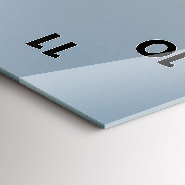 Orologio verticale in vetro Parlamento a Budapest