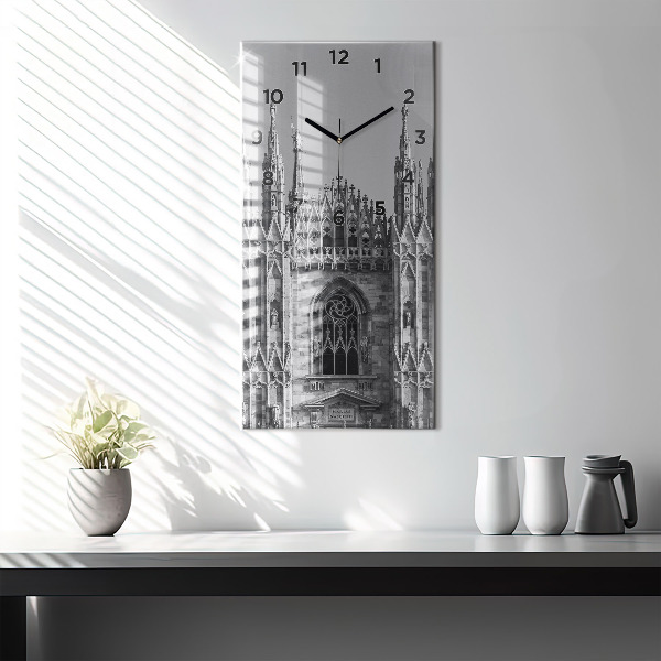 Orologio verticale in vetro Duomo di Milano
