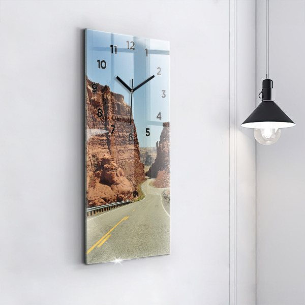 Orologio verticale in vetro Route 66 negli Stati Uniti