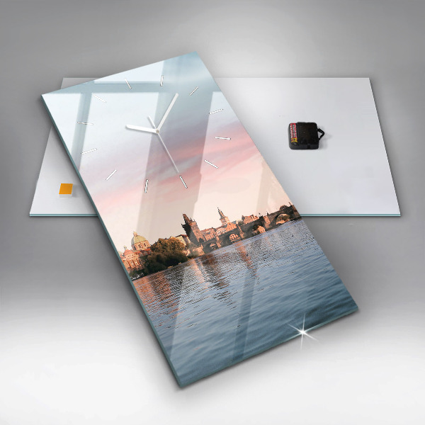 Orologio verticale in vetro Ponte Carlo a Praga