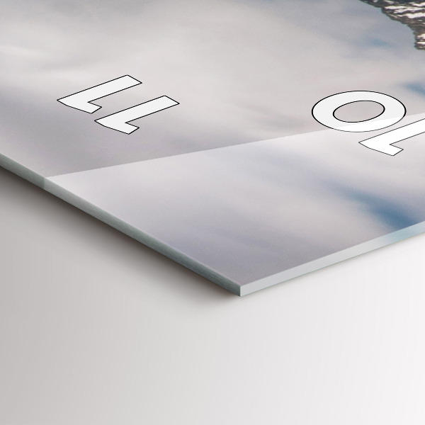 Orologio verticale in vetro Alti Tatra in Slovacchia