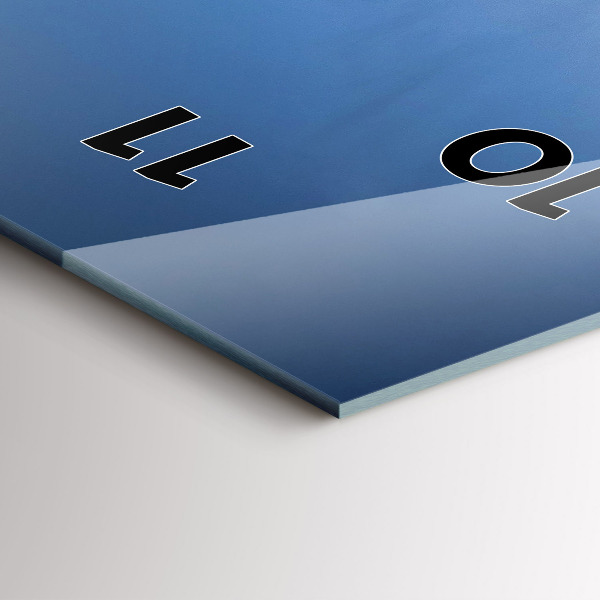 Orologio verticale in vetro Foto di Chicago