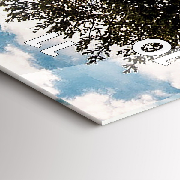 Orologio verticale in vetro Un albero su una collina