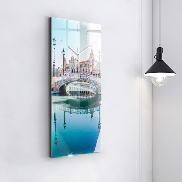 Orologio verticale in vetro Plaza de Espana a Siviglia