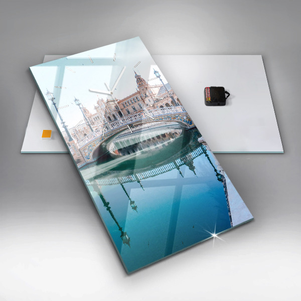 Orologio verticale in vetro Plaza de Espana a Siviglia