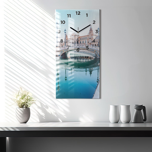 Orologio verticale in vetro Plaza de Espana a Siviglia