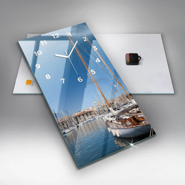 Orologio verticale Marina a Marsiglia Francia