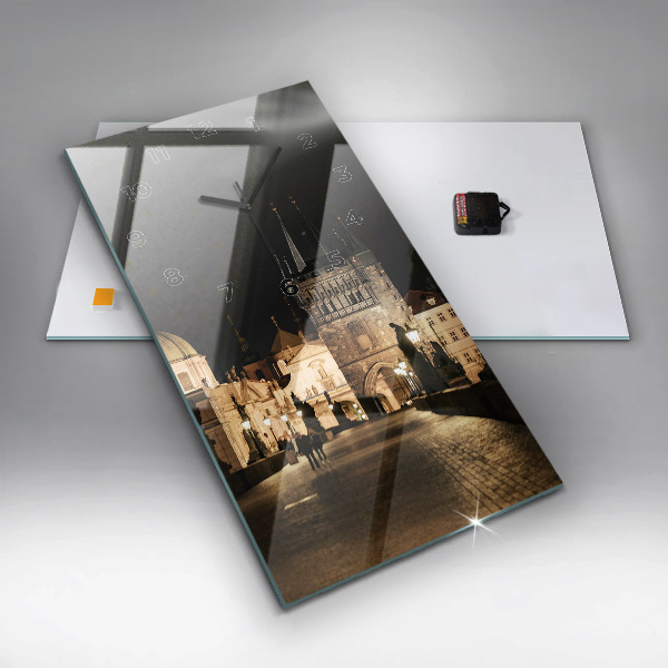 Orologio verticale Ponte Carlo a Praga