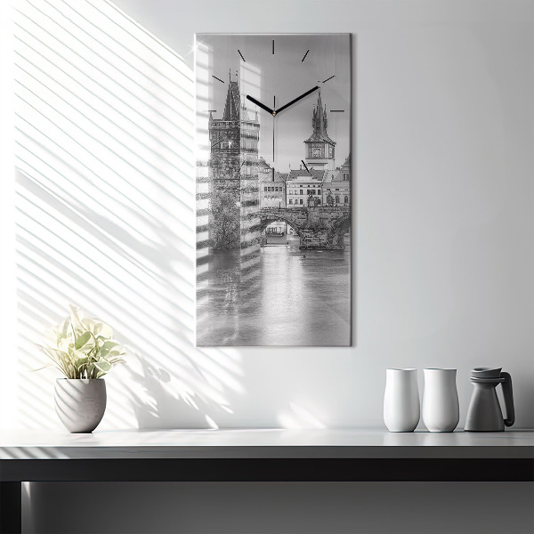 Orologio verticale Ponte Carlo a Praga