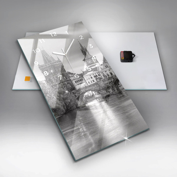 Orologio verticale Ponte Carlo a Praga