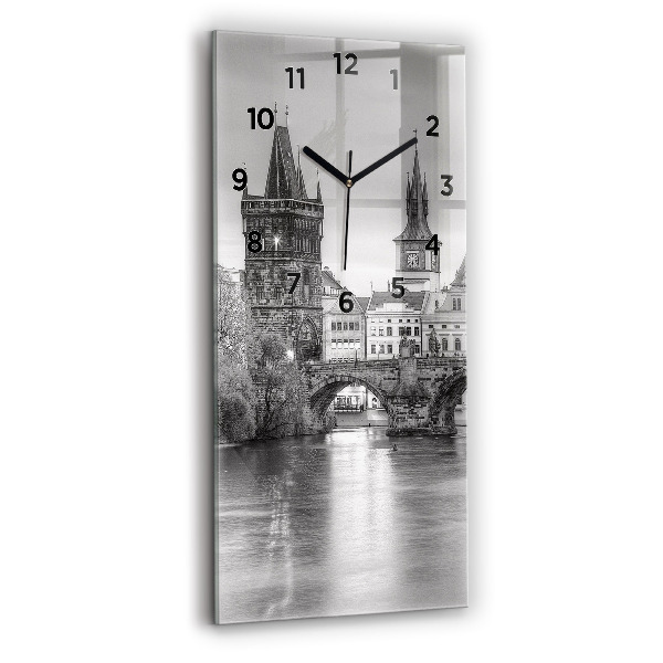 Orologio verticale Ponte Carlo a Praga