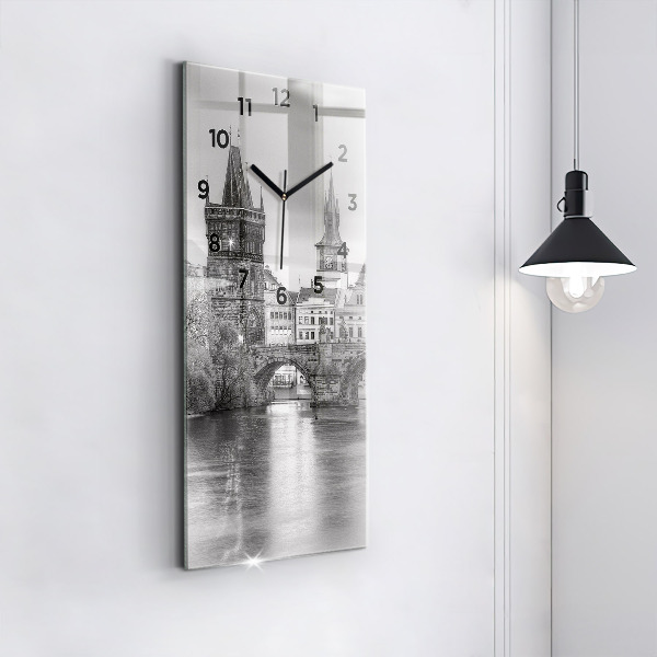 Orologio verticale Ponte Carlo a Praga