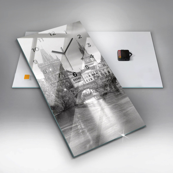 Orologio verticale Ponte Carlo a Praga