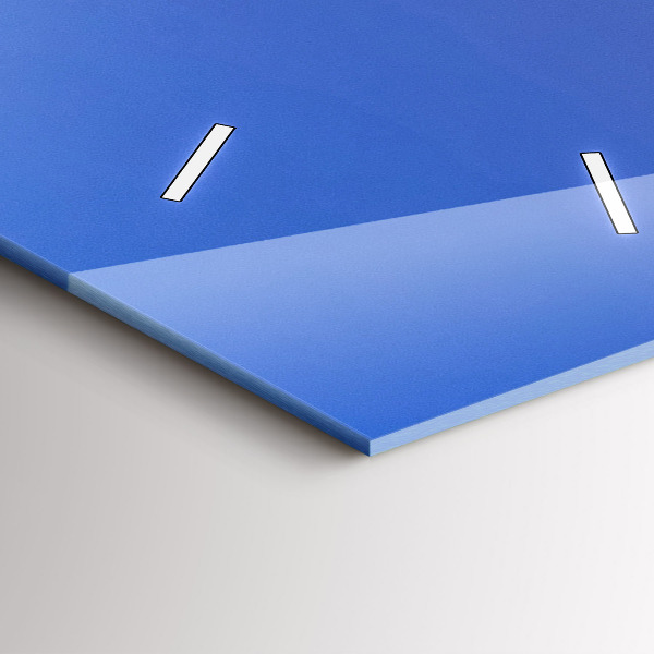 Orologio verticale La città illuminata di notte