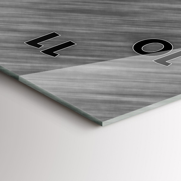 Orologio verticale Parete metallica