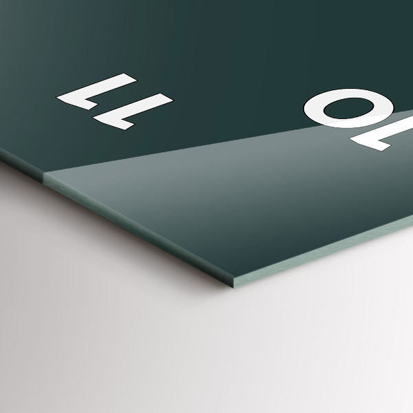 Orologio verticale Disegno lineare della città di Brno