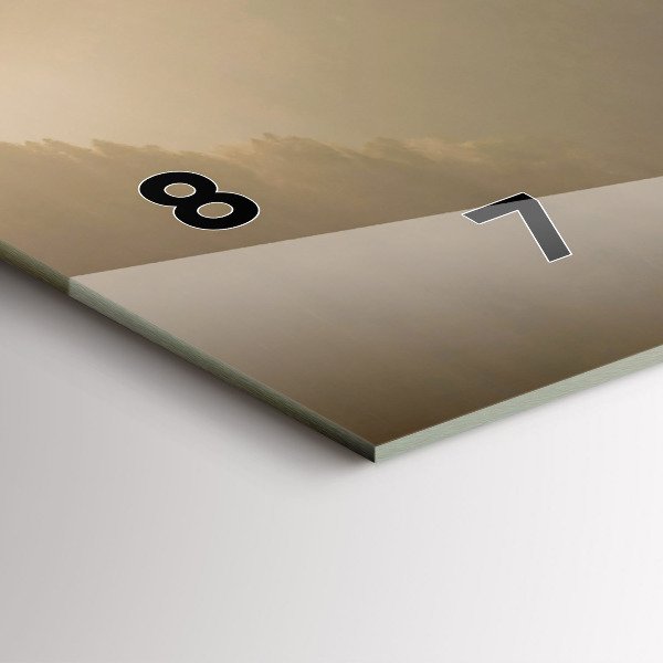 Orologio rettangolare Un albero in montagna