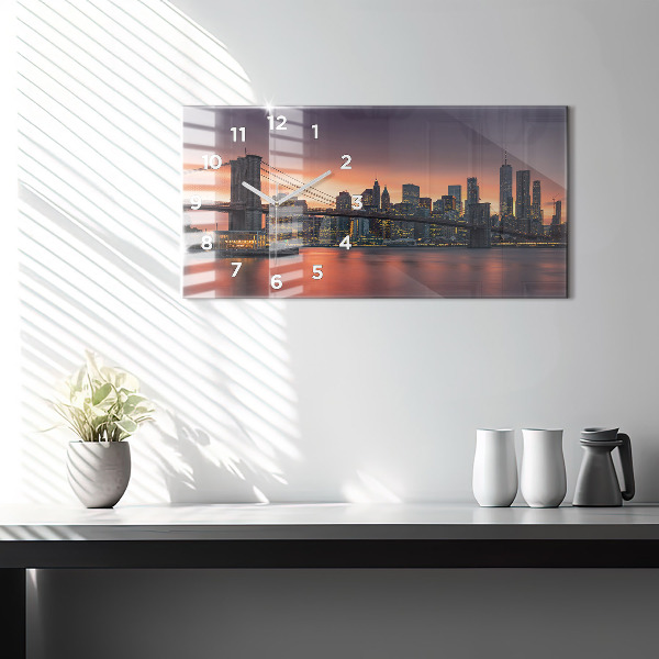 Orologio rettangolare Fiume orientale di New York