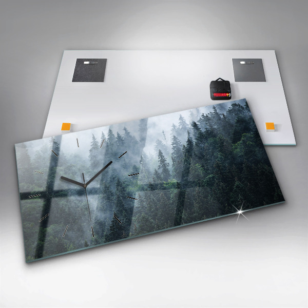 Orologi orizzontali Paesaggio montano nebbioso