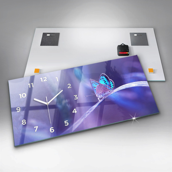 Orologi orizzontali Farfalla sull'erba