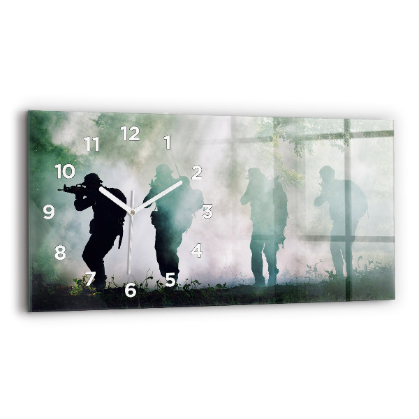 Orologi orizzontali Soldati dell'esercito nella foresta