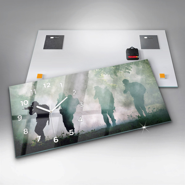 Orologi orizzontali Soldati dell'esercito nella foresta