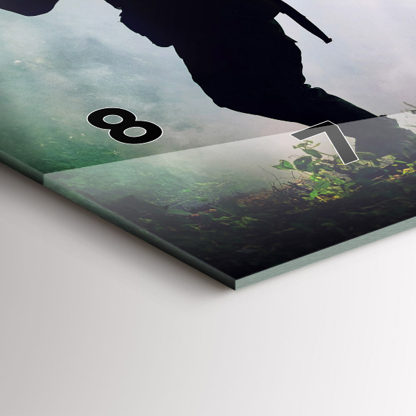 Orologi orizzontali Soldati dell'esercito nella foresta