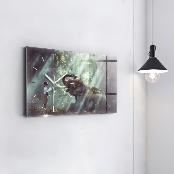 Orologi orizzontali Un ragazzo sta leggendo un libro