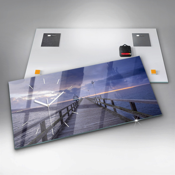 Orologi orizzontali Molo sul Mar Baltico