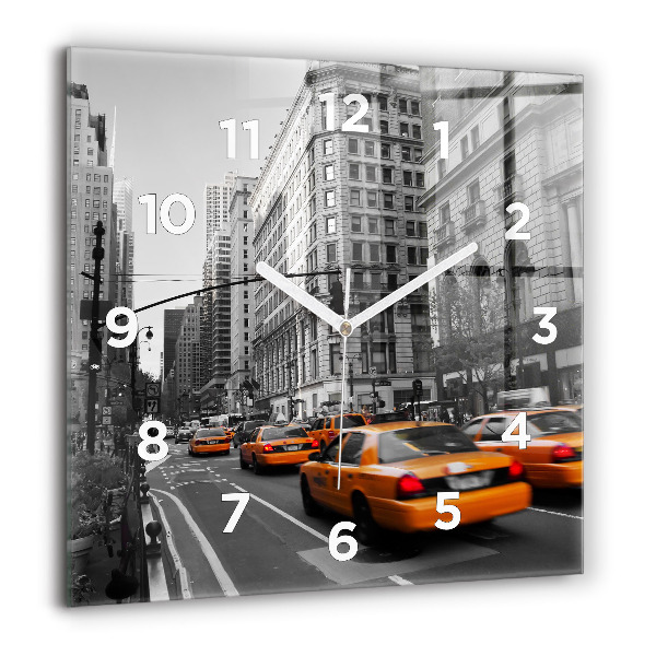 Orologio quadrato Manhattan e i taxi