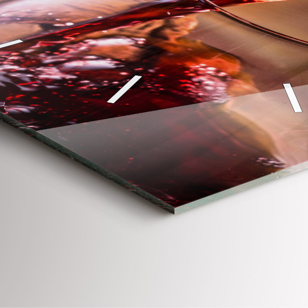 Orologio quadrato in vetro Un bicchiere di vino rosso