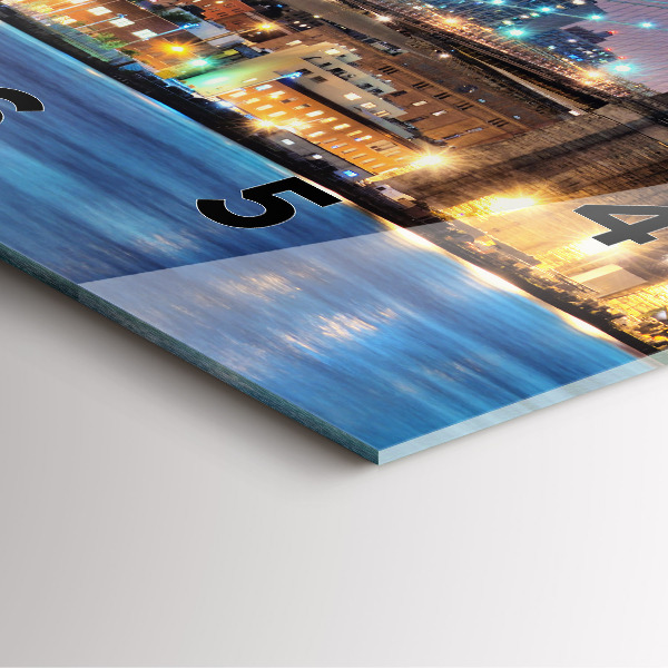 Orologio quadrato Ponte di Brooklyn e East River