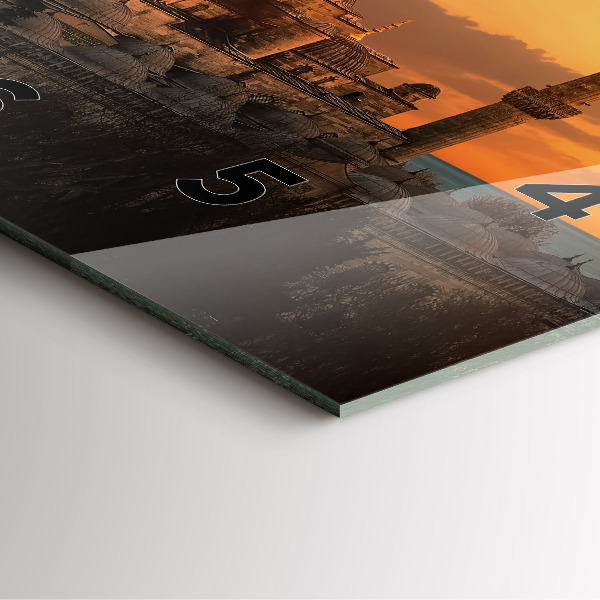 Orologio quadrato in vetro Moschea di Istanbul