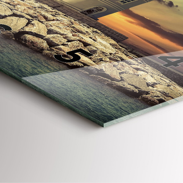 Orologio quadrato in vetro Faro sull'acqua