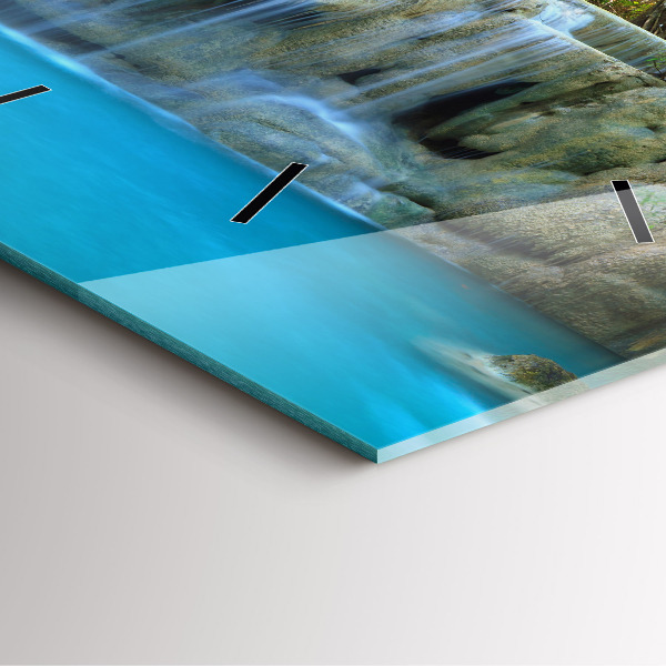 Orologio quadrato Cascata nella foresta