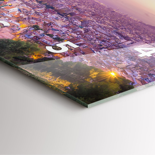 Orologio quadrato in vetro Bunker di Barcellona El Carmel