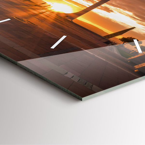 Orologio quadrato Parco Olimpico di Barcellona